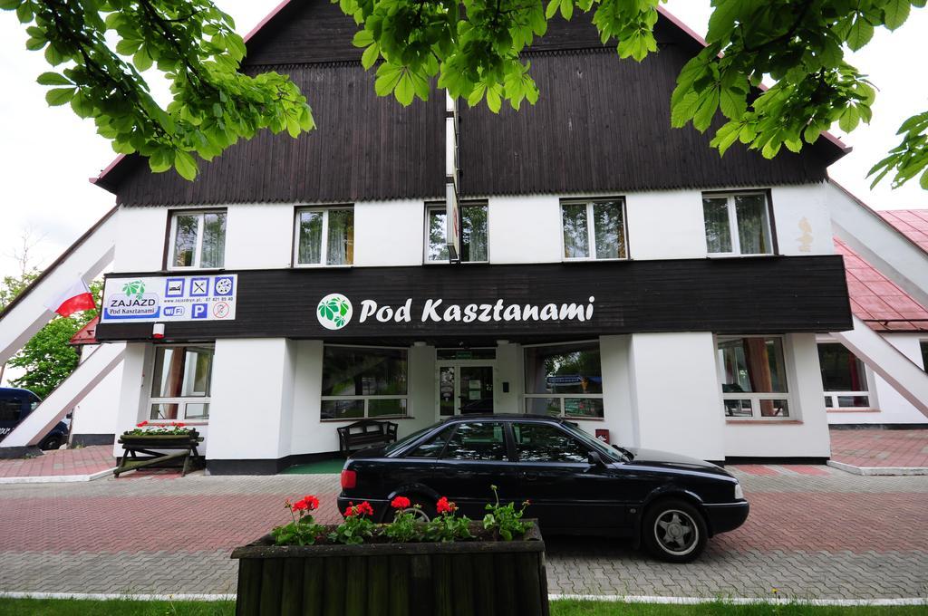 Zajazd Pod Kasztanami Рин Екстер'єр фото